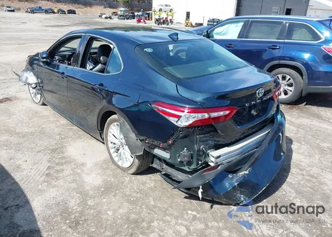 2020 Toyota Camry Xle Awd z USA, uszkodzony, nr VIN 4T1F11BK0LU001167